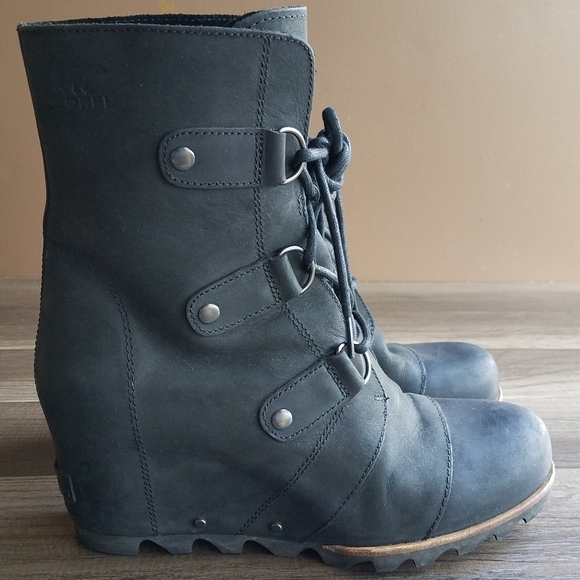 Sorel Shoes - Sorel Joan of Artic Wedge Boots